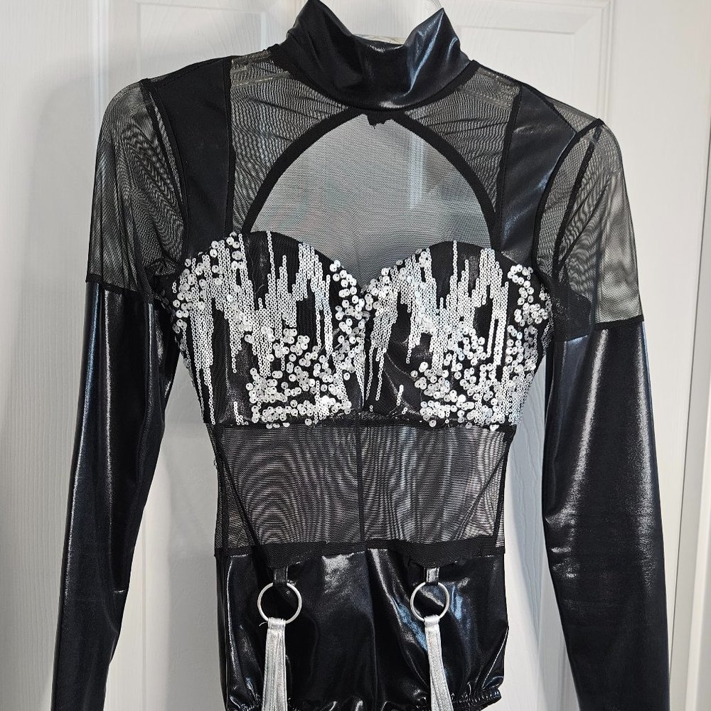 Kelle Dance Costume-Excellent Condition